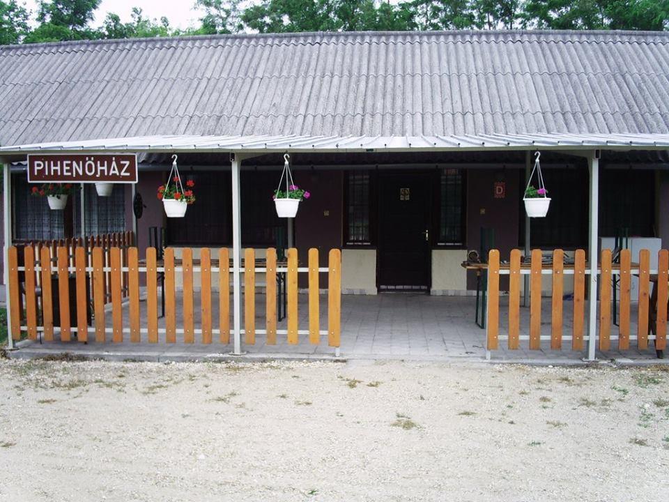Sakaltanya Sorozo- Borozo Pihenohaz Hotel Venek Exterior photo